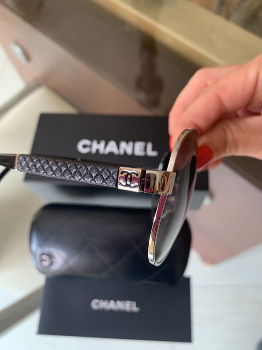 Chanel- Óculos de sol