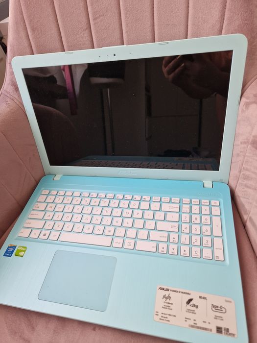 Laptop Asus R540L dysk ssd samsung