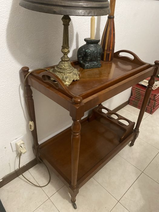 Mesa de bar para bebidas