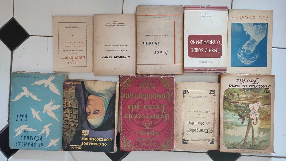 39 livros Religiosos antigos