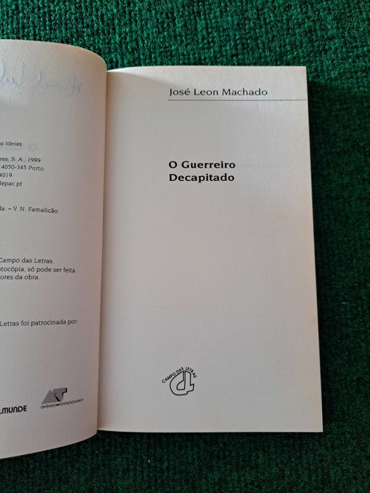 O Guerreiro Decapitado - José Leon Machado