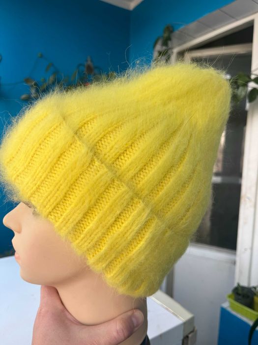 Ангорова шапка та рукавички  в комплекті