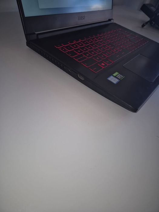 Portátil msi GF-65  9SEXR Thin