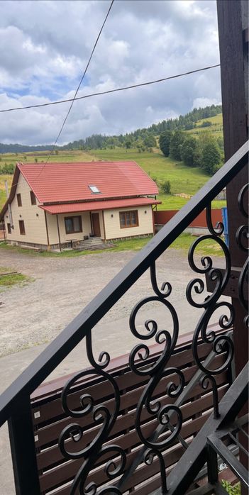 Відпочинок у карпатах.Славськ, подобова оренда житла Басейн,Сауна,Чан.