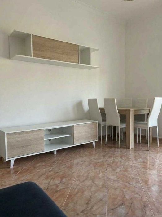 Conjunto de Móveis de Sala - Aparador, Móvel TV + Prateleira, Mesa e Cadeiras