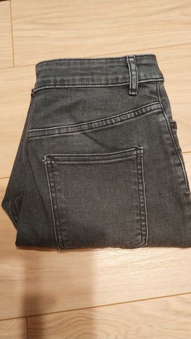 Spodnie jeansy damskie Beloved 40 skinny