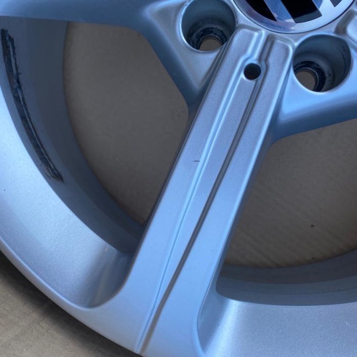 Alufelgi 17 VW Passat CC Golf Caddy Touran T-Roc 5x112 Felgi