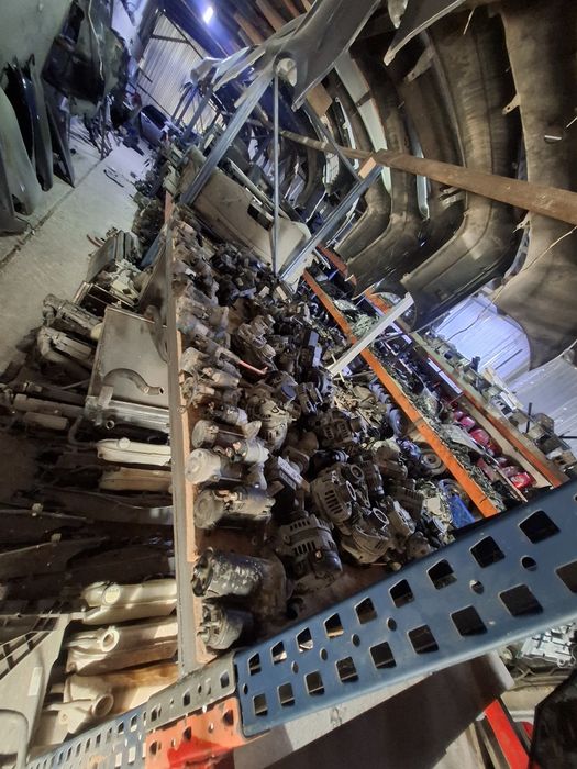 Тойота авенсіс 2,2  Стартер Рав 4 2,2