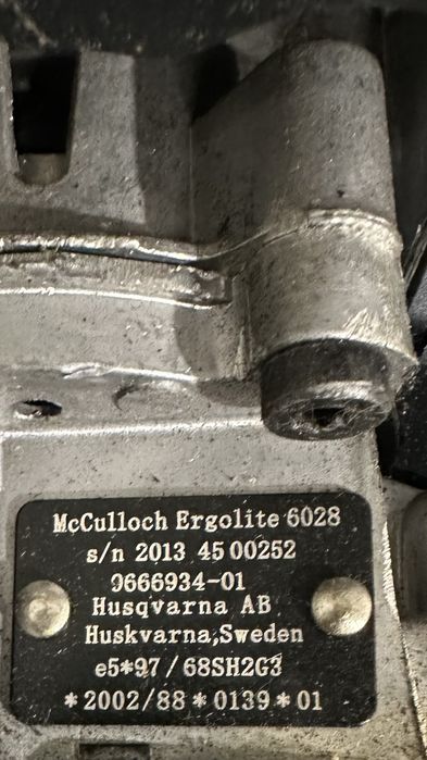 Nożyce do żywopłotu Mcculloch Ergolite 6028