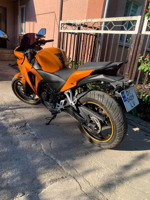 Продам мотоцикл Geon Tossa 4V