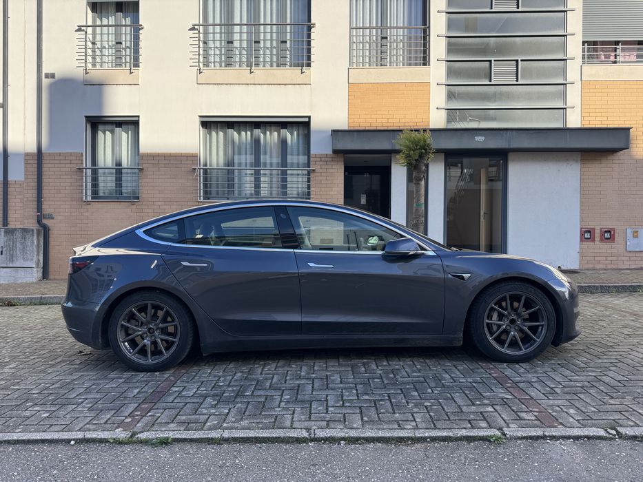 Molas Eibach Pro-kit para Tesla Model 3