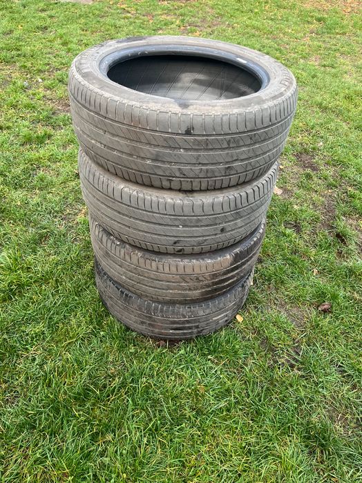 Michelin Primacy 4 215/50 R17