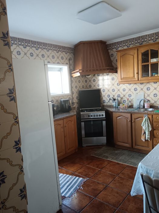 Quarto para arrendar