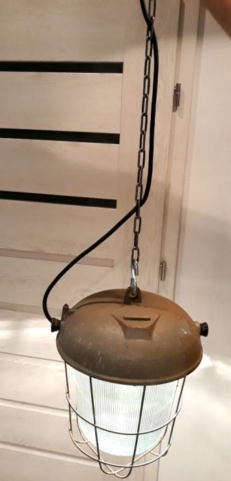 Lampy PRL/ loft/żeliwne