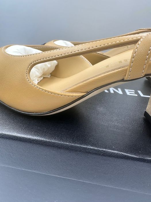 CHANEL Slingback 38c
