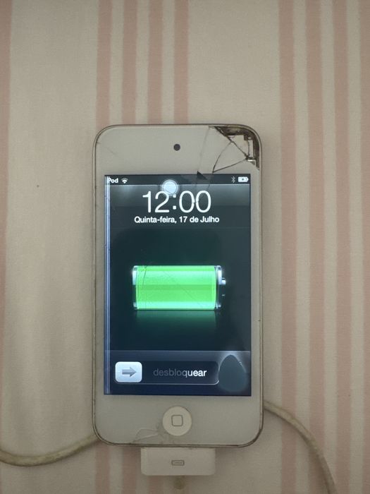 iPod touch 4 geracao (touch com algumas falhas)