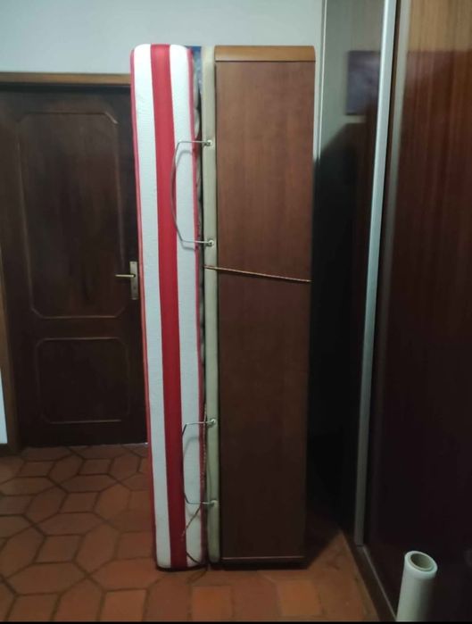 2 Twin Bed Frames / Single Beds64309581536129120