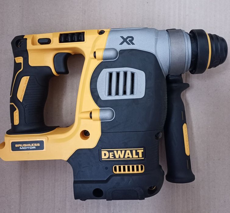 Перфоратор  DeWALT DCH273 (2025р)