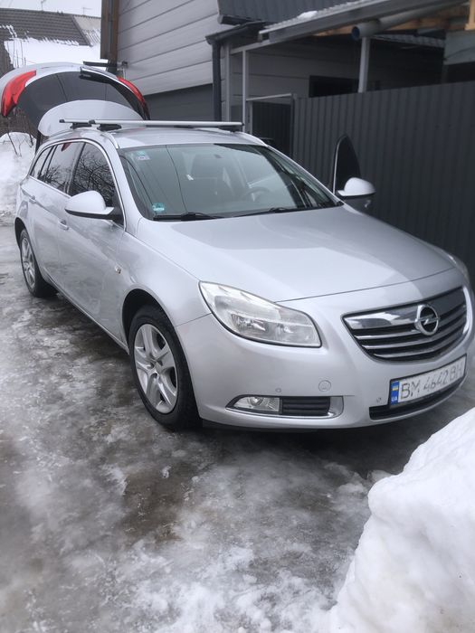 Опель Інсігнія 2011 рік автомат