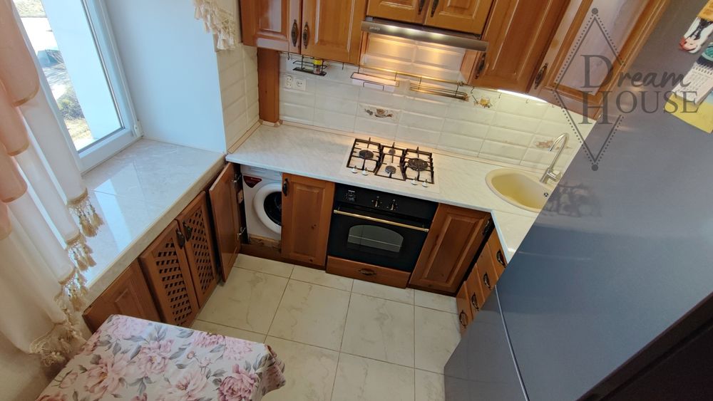 Продаж 2-кім.кв. з автономкою