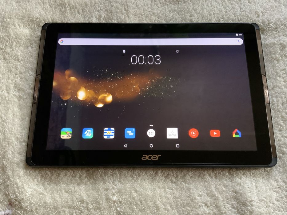 Большой планшет Acer Iconia Tab10 A3-40. Память 64GB. 10 дюймов