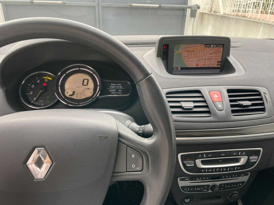 Renault Mégane III 1.5dCi Dynamic S, Nacional, Teto Panorâmico, 1 Dono