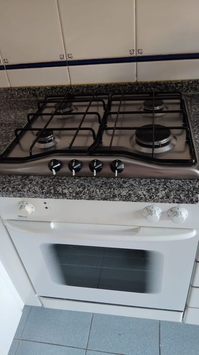 Placa e forno a gás