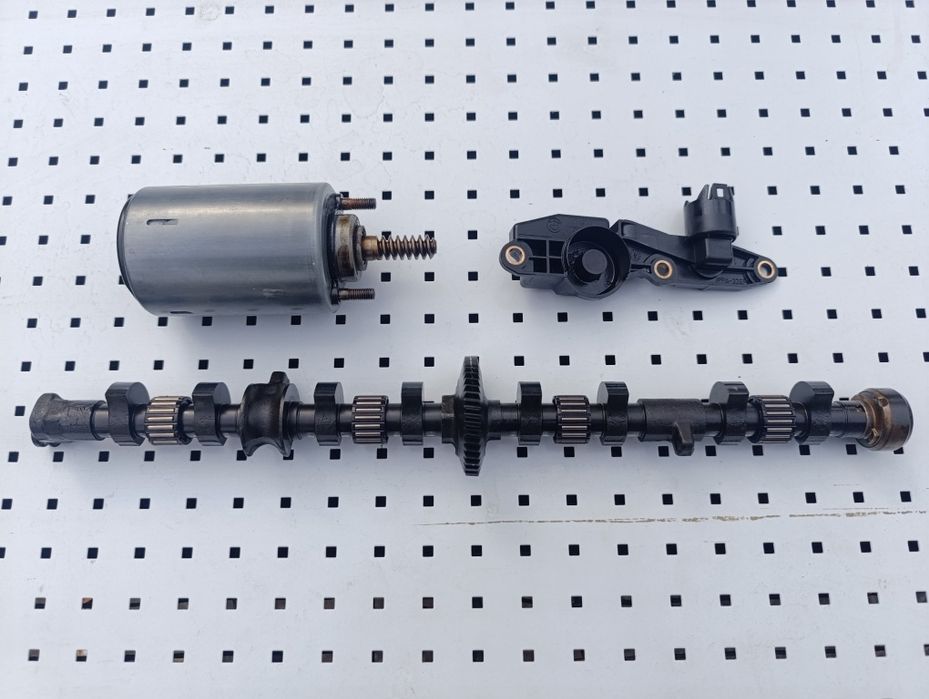 Ексцентриковий вал BMW E46 N42 N46 Valvetronic BMW E46 N42