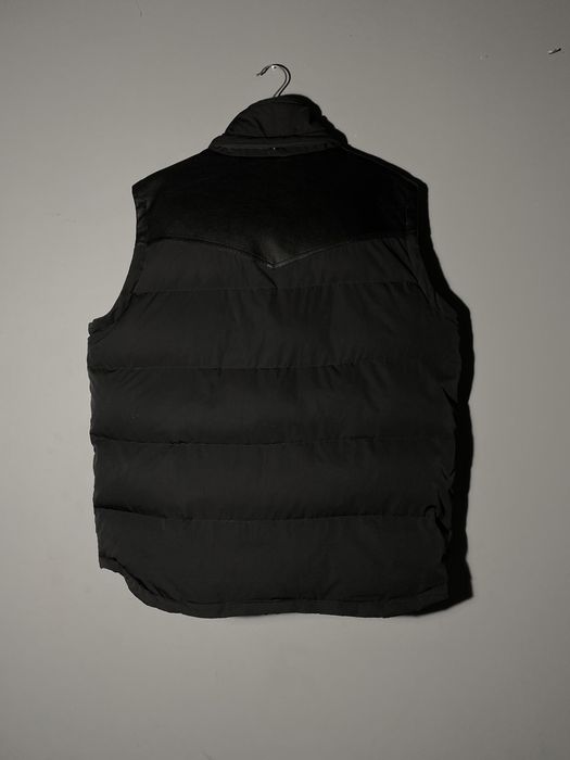 мужская жилетка colins черная натуральный пух толстая