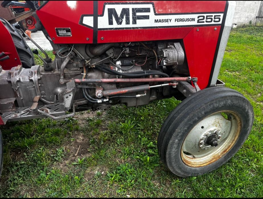 MF 255 wspomaganie,hydraulika.Stan Idealny