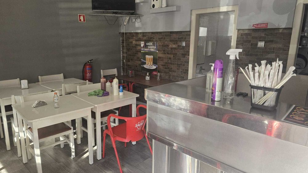 Trespasse café Snack-Bar em amadora