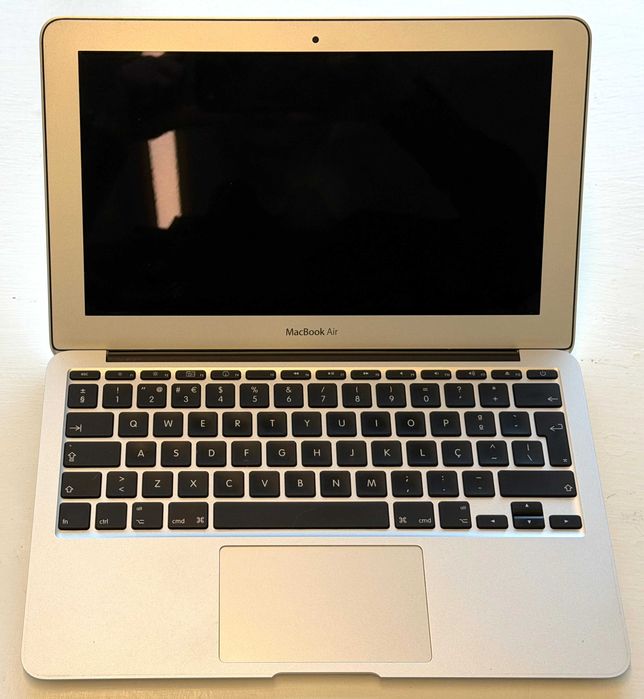 MacBook Air 11.6'' Usado em bom estado