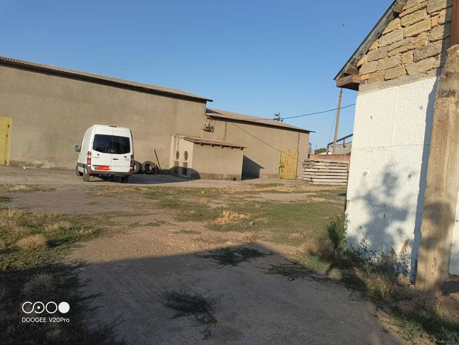 Продам складские помещения киевское шоссе, ,холодильный склад,ангар