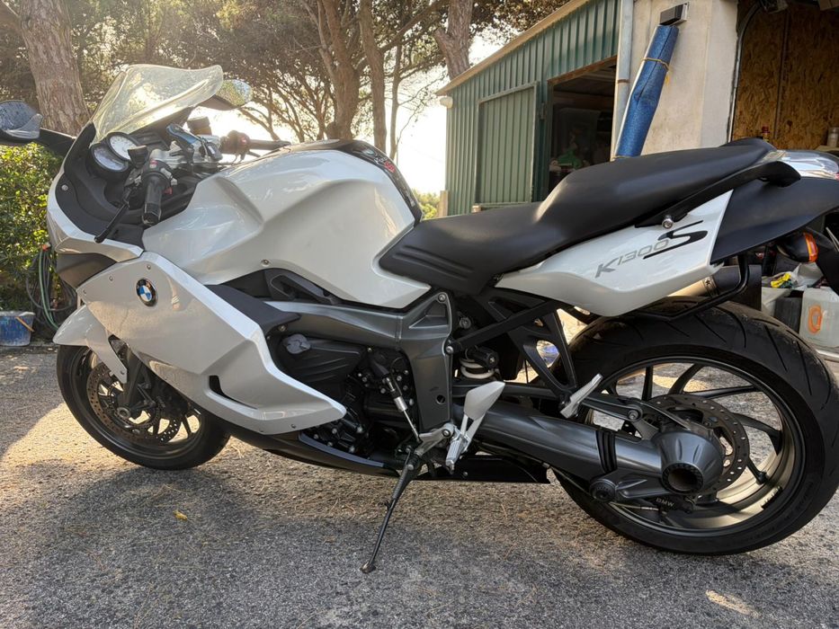 BMW K1300S com 30.000km