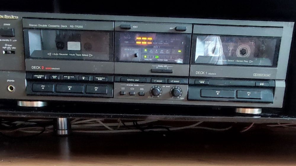 Magnetofon Technics RS-TR 255