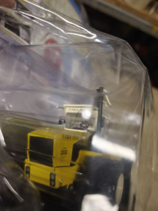 Kultowe traktory nr 25 Raba Steiger 250 Hachette 1:43 wysyłka gratis
