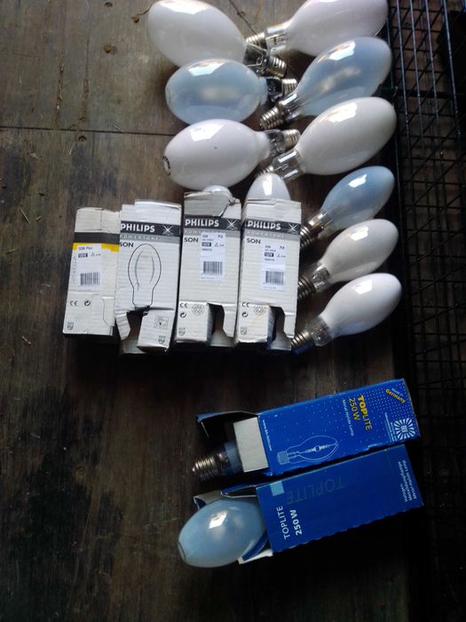 4 Campanulas -Projetores industriais