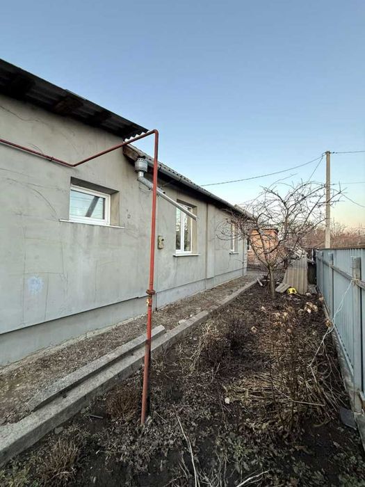 Окремий будинок 68 м² Інститут зв’язку, 7 соток, газ, гараж