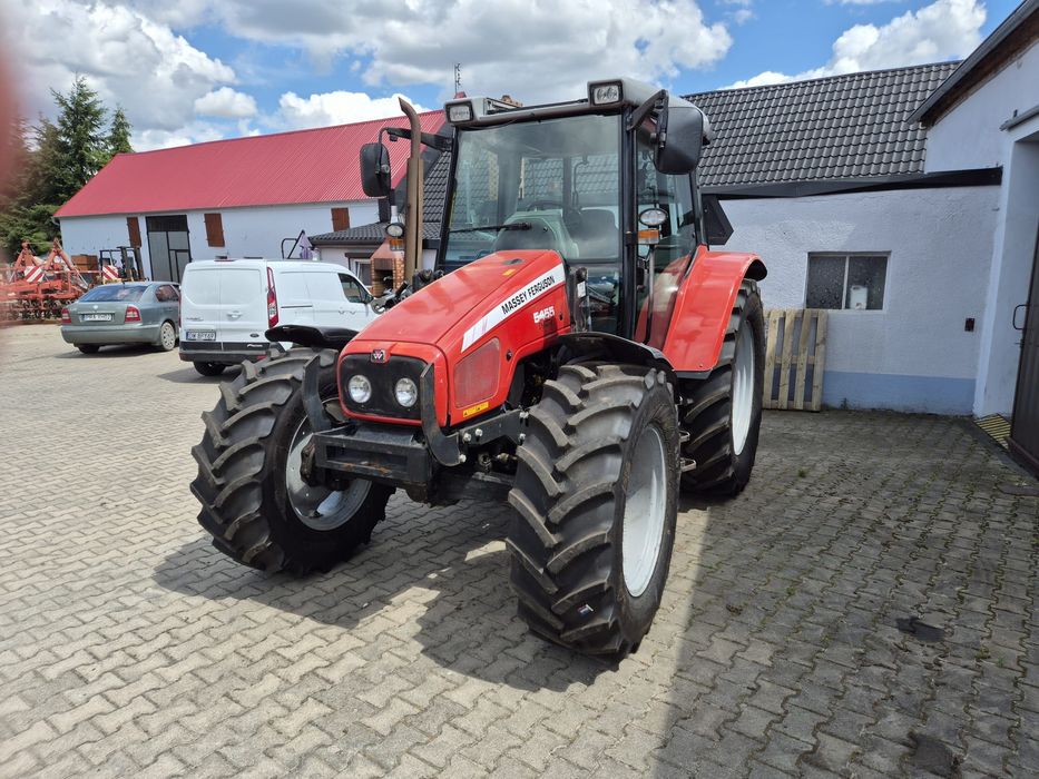 Massey Ferguson 5455 Dyna-4