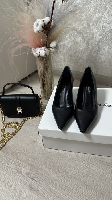 Туфлі лодочкі Слингбеки туфли лодочки кожа Luca Maison