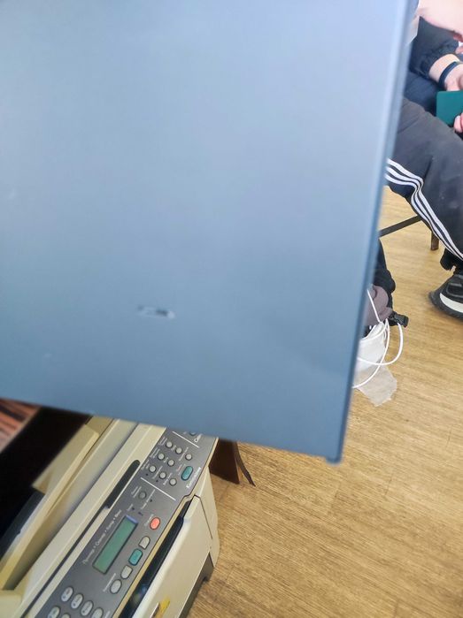 Комутатор (світч) управляємий SMT Layer 2+