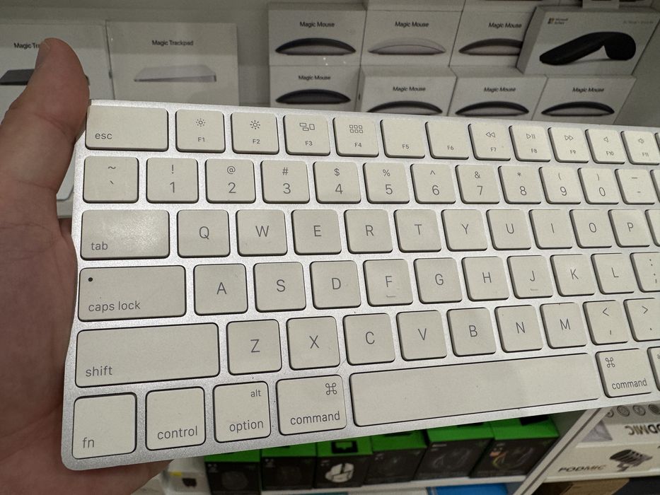 Клавіатури Apple Magic Keyboard 2 (MLA22) МАГАЗИН ГАРАНТІЯ