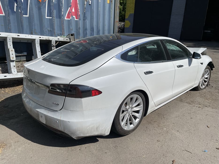 Батарея  85квт Tesla S 85