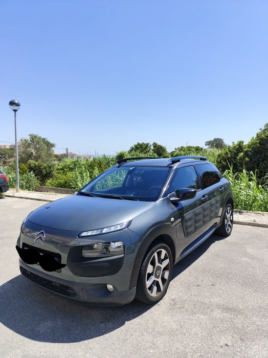 Citroën C4 Cactus 1.6 HDi Shine 99cv – FULL EXTRAS – Teto Panorâmico — photo 2