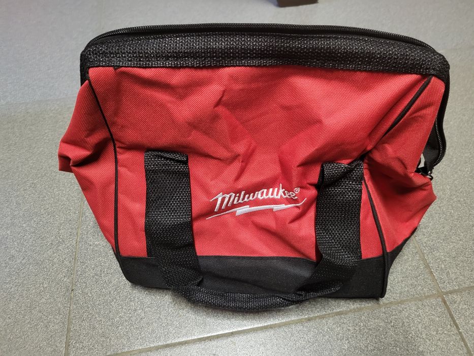 Milwaukee M12 імпакт 2462 гайковерт