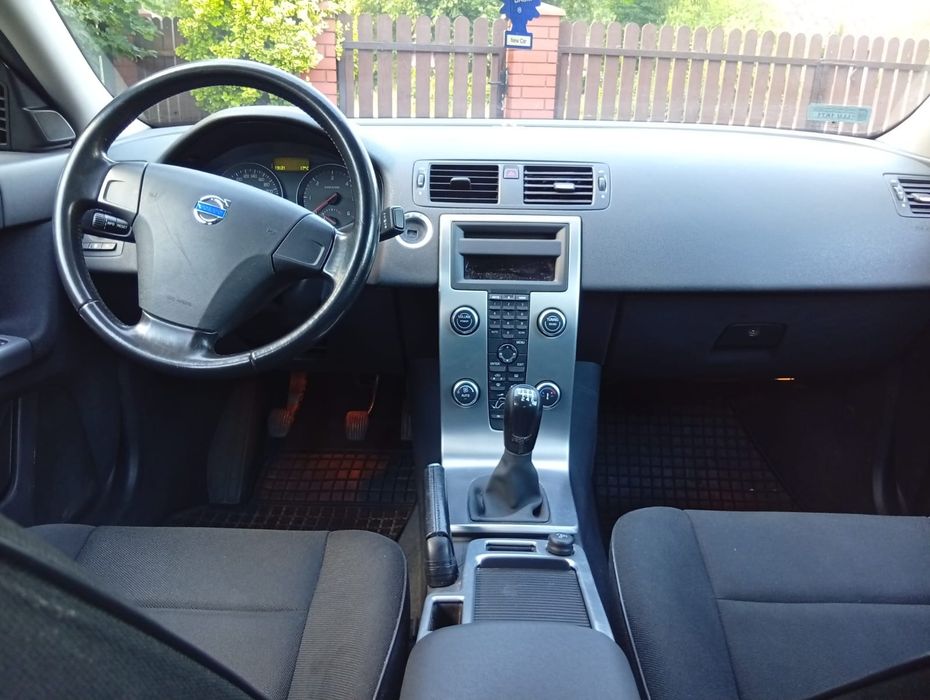 Volvo S40 2.0 diesel.