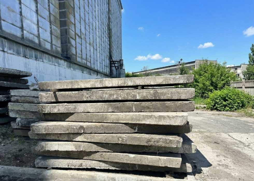 Плита 1П30.18.30 б/в. Розмір 3х1.75.