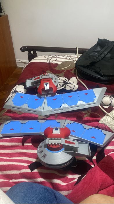 Duel disks yu gi oh em bom estado