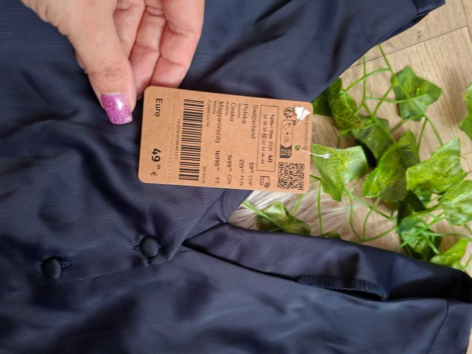 Elegancki kombinezon granatowy