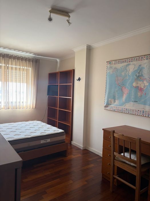 Quarto em T2 Vila Nova de Gaia